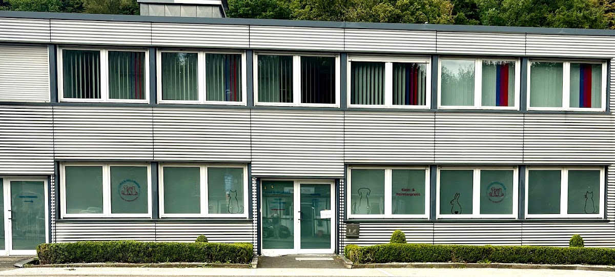 Klein- und Heimtierpraxis Jung-Hellmann in Oberveischede (Olpe)