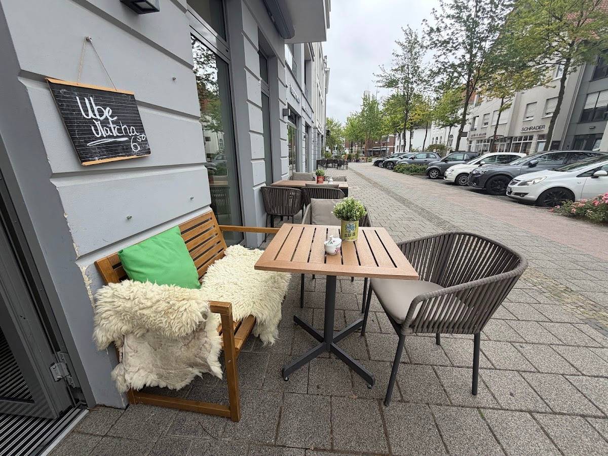 Petit Café et Surprise