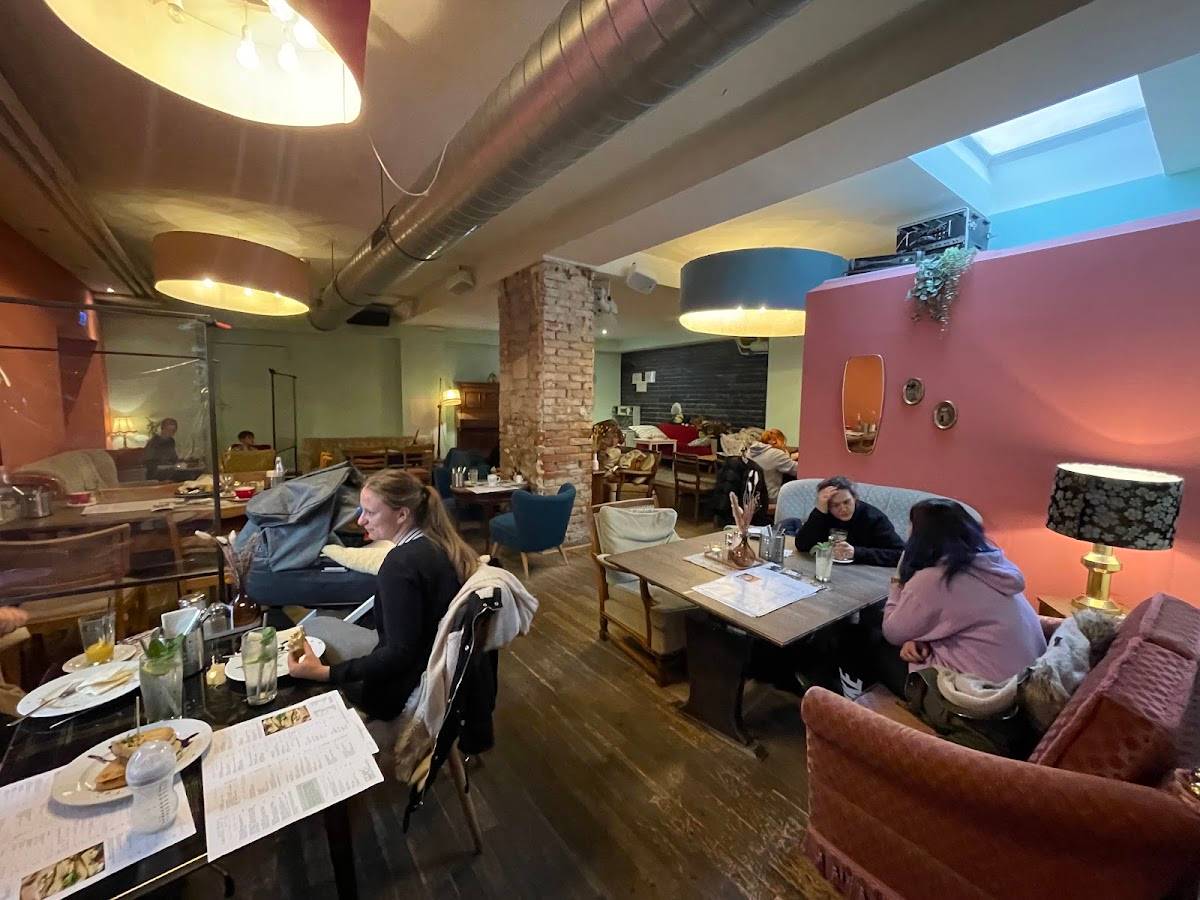 Café Wunschlos glücklich